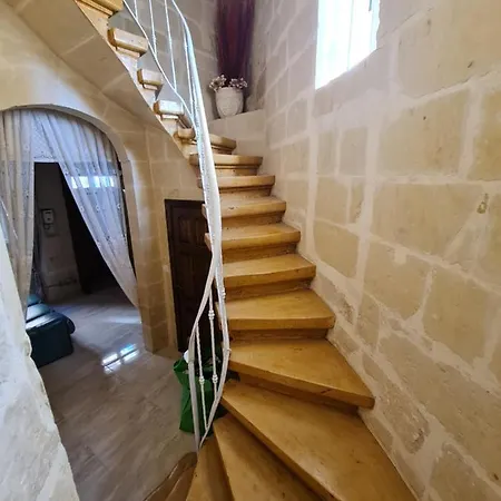 Splendid House Gozo 3* فيكتوريا