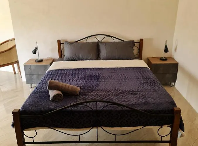 Splendid House Gozo 3*