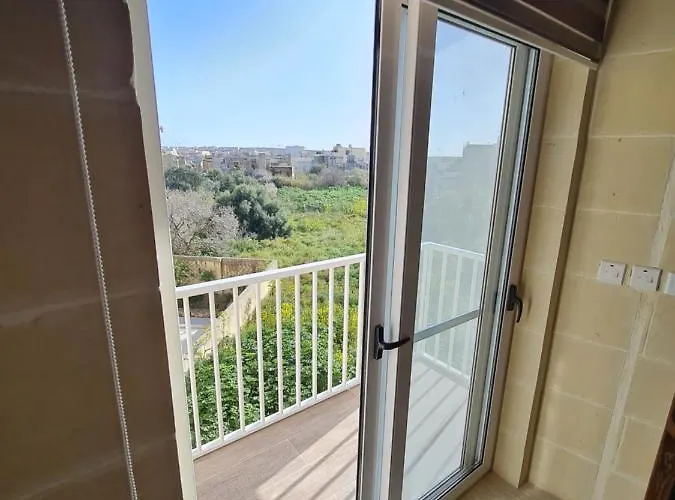 Pensión Splendid House Gozo 3*