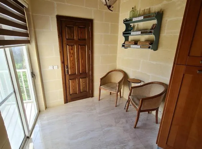 Splendid House Gozo 3* Victoria