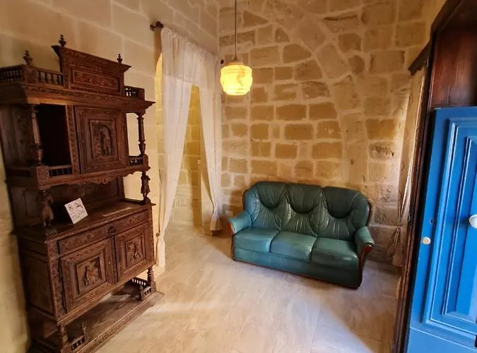 Splendid House Gozo